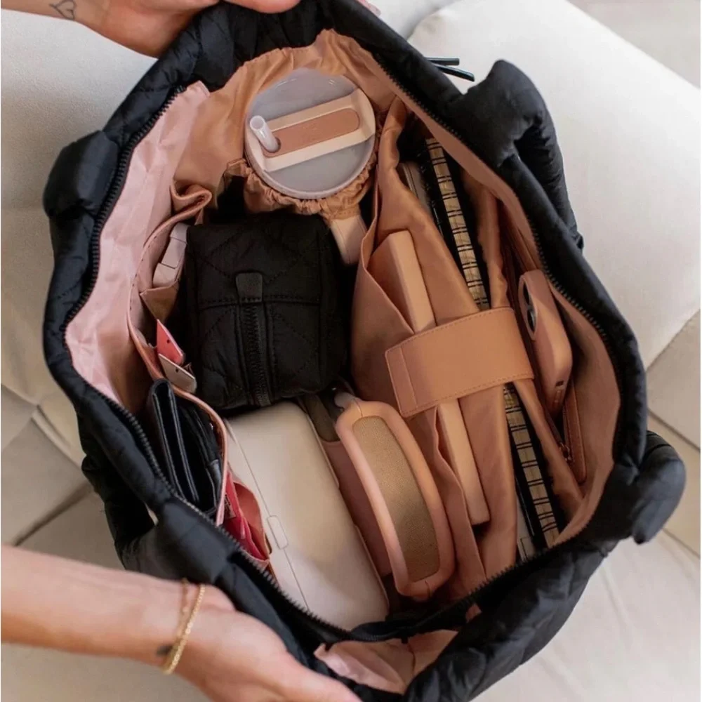 Poppy and Peonies Tote it-UNUSED - Picture 4 of 5